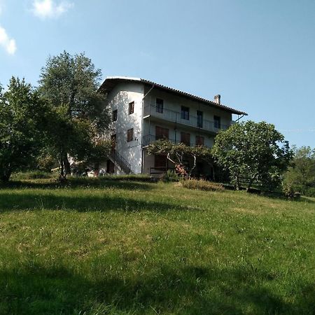 La Casa Nel Verde Alice Superiore Exterior photo