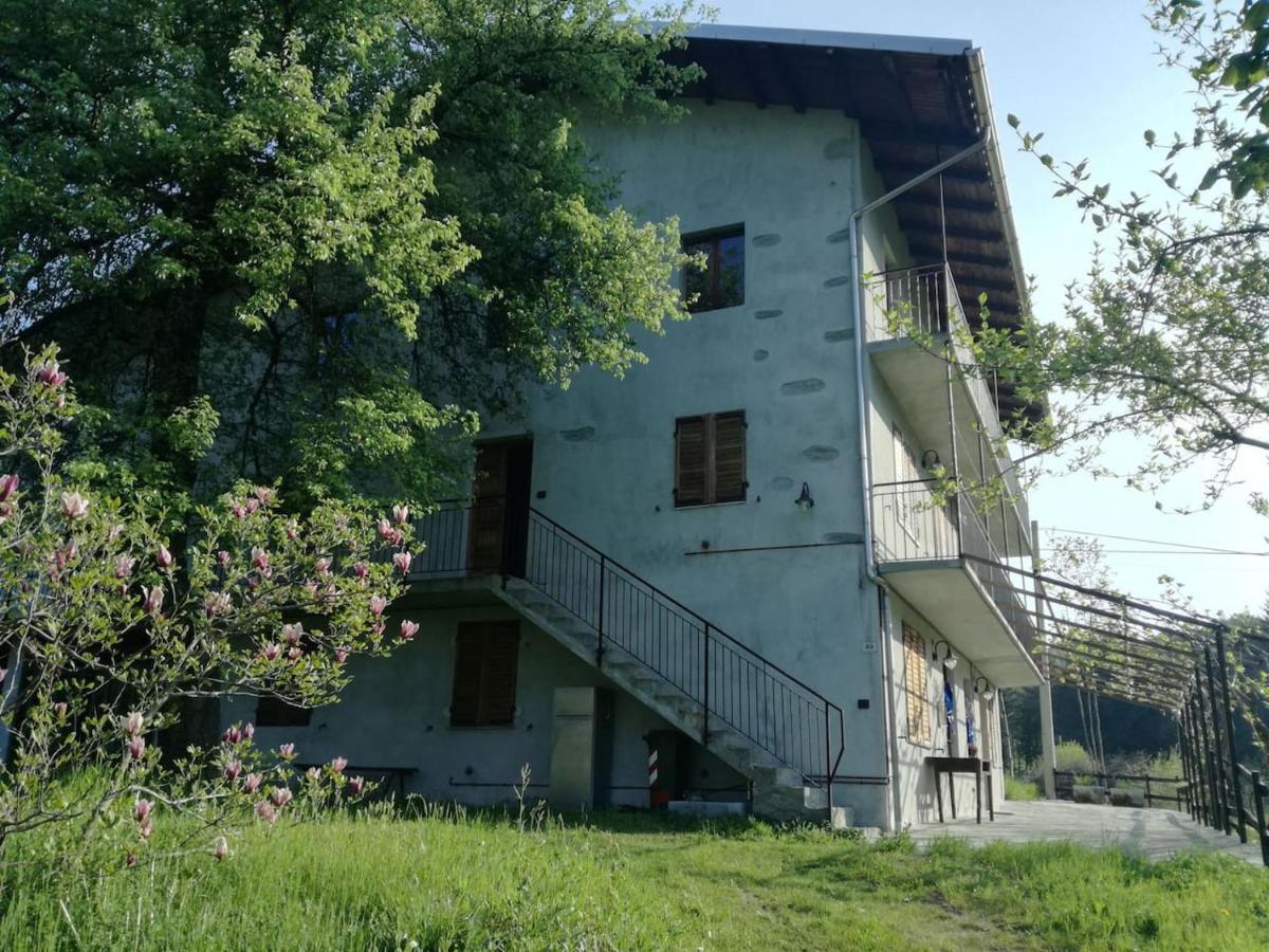 La Casa Nel Verde Alice Superiore Exterior photo