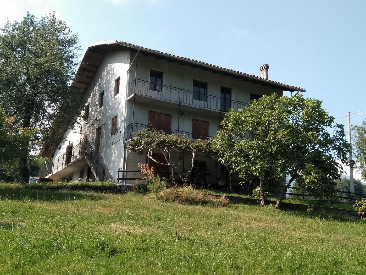 La Casa Nel Verde Alice Superiore Exterior photo